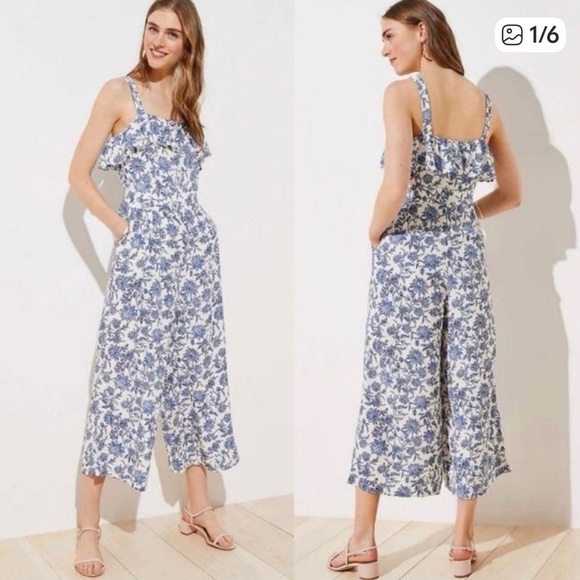 LOFT Pants - LOFT SLEEVELESS RUFFLE FRONT BLUE & WHITE TRELIS FLORAL JUMPSUIT SIZE 0